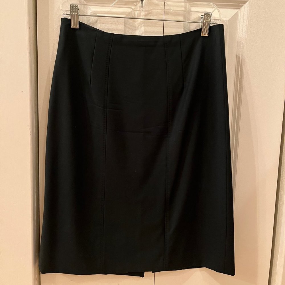 Hugo Boss Vilisa Wool Pencil Skirt in Forest Green (Size 6)